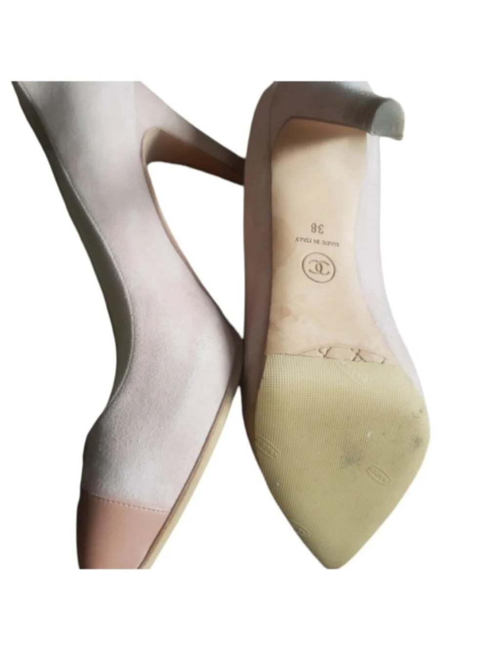 2x HP Chanel Pumps